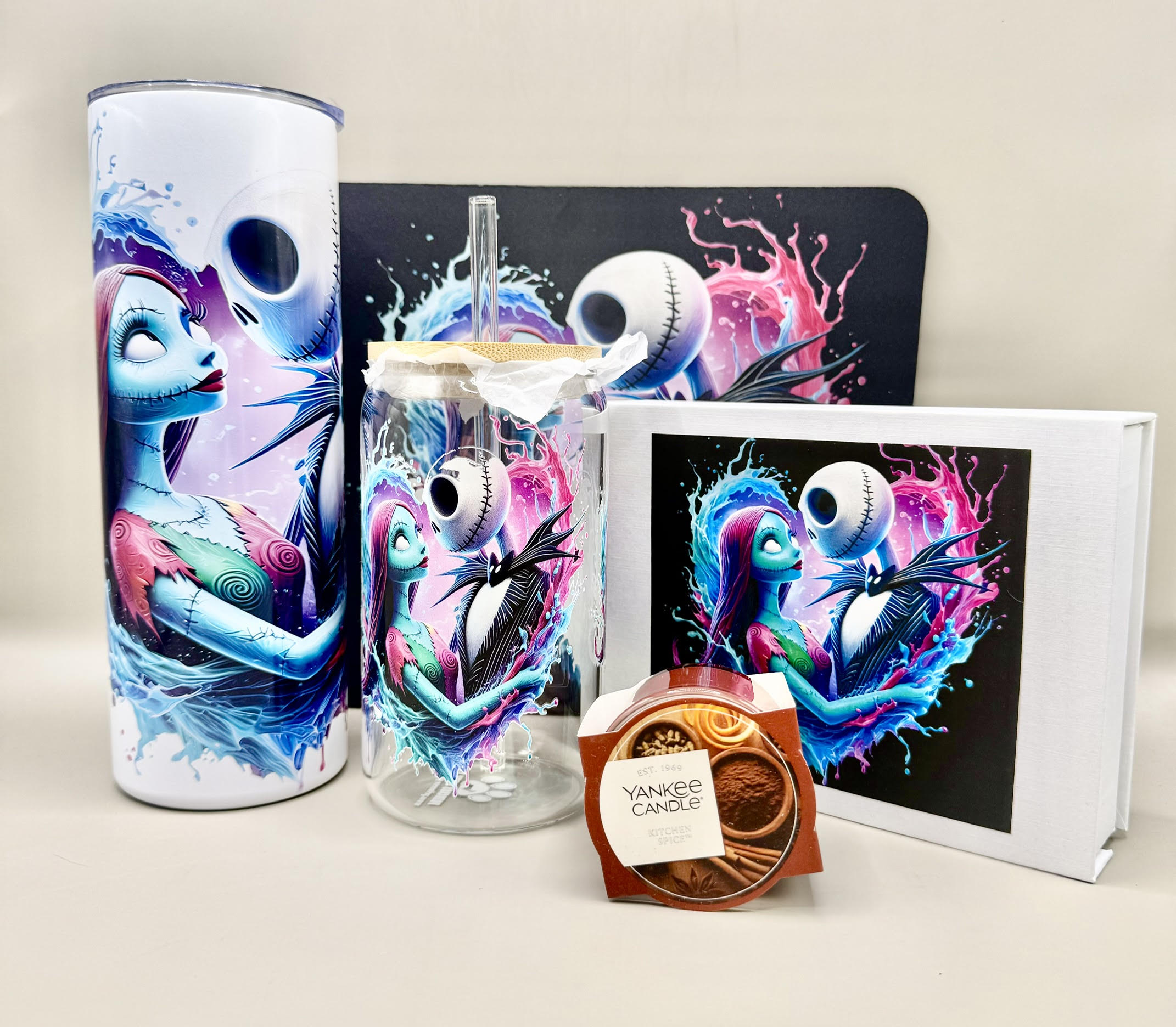 Nightmare Before Christmas - Jack & Sally Heart Gift Package