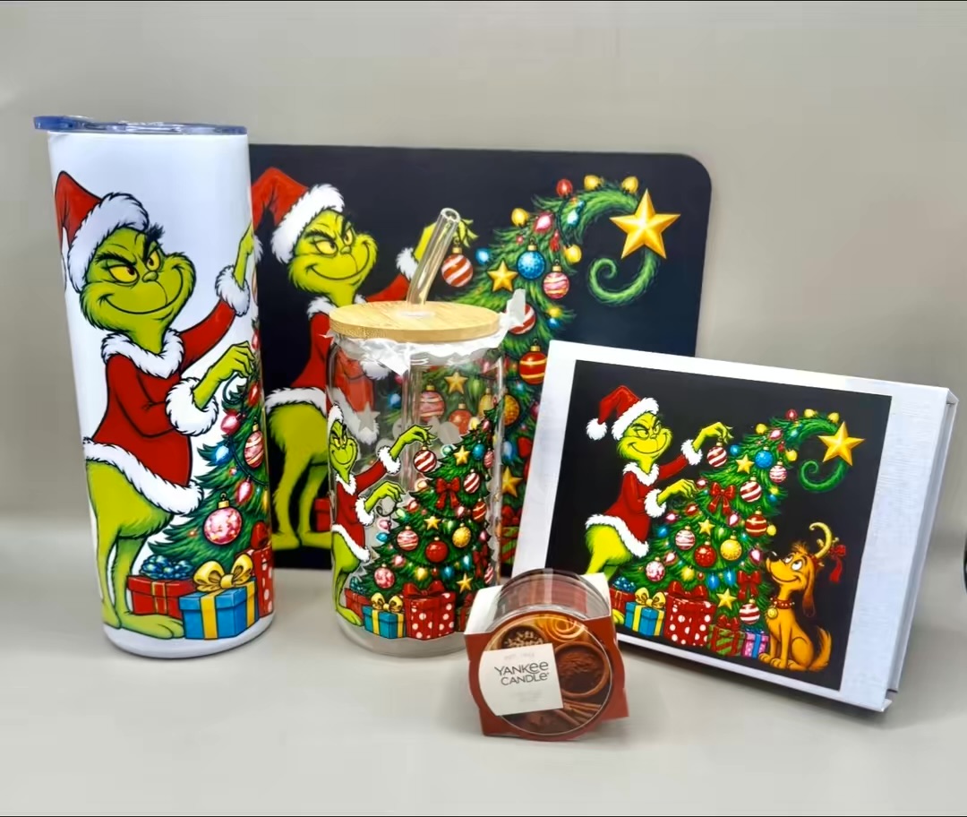 The Grinch With Christmas Tree & Lights Gift Package
